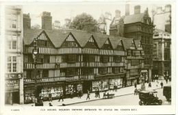 London - Old Houses, Holborn Showing Entrance To Staple Inn - Old Car - River Thames