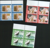 Olanda Pays-Bas Nederland Netherlands 1981 100 Della Creazione Dei Servizi Postali 3v  In Quartine Complete Set  ** MNH - Unused Stamps