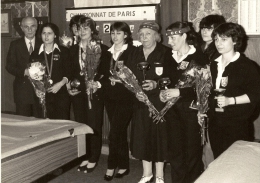 4 PHOTOGRAPHIES Remisse De Prix Du Championnat De Paris ( BILLARD CLUB ) - Jeux Régionaux