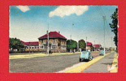 PAVILLON-SOUS-BOIS ( Seine-Saint-Denis )  L'Avenue A. Briand Et Le Dispensaire... - Les Pavillons Sous Bois