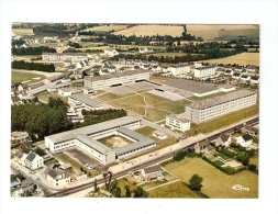 CSM : 22 - Côtes D´Armor : Loudéac : Vue Aérienne : Le Lycée :bâtiment Du Lycée , Immeubles, Maisons ... - Loudéac