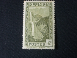 REUNION  ( * )  De  1933 / 1938    "    Cascade  De  Salazie    "         N° 127          1 Val . - Nuevos