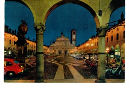 VIGEVANO Di Notte - Piazza Ducale - Vigevano