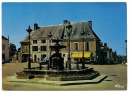 Henichemont (Cher), La Fontaine, Animée, Automobiles, Hôtel-restaurant De Boeuf, C.I.M. - Henrichemont