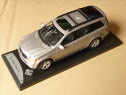 Solido 421433050, Mercedes GL, 1:43 - Solido