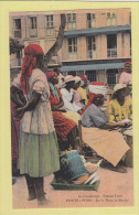 POINTE A PITRE (Guadeloupe) --> Sur La Place Du Marché - Pointe A Pitre