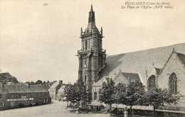 CPA -PLOUARET (22)- Le Café Breton Jacob Sur La Place De L'Eglise - Plouaret