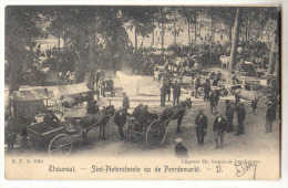 E2002 - THOUROUT - Sint-Pietersfeeste Op De Peerdemarkt  *D.V.D. 8916* - Torhout