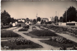 CPA ..  LANCIEUX .... LES JARDINS ET LE GOLF MINIATURE .....BE ... - Lancieux