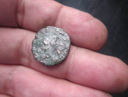 ROMAINE - Non Identifiée ETAT VOIR  PHOTOS - Andere Römische Münzen