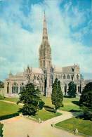 CPSM Salisbury Cathedral    L1312 - Salisbury