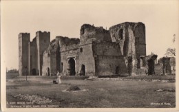 C1930 KIRBY MUXLOE CASTLE -GATEHOUSE AND WEST TOWER FROM COURTYARD - Sonstige & Ohne Zuordnung