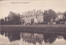 COUVRELLES.  _  Le Chateau. Celui-ci Se Reflete Sur Le Plan D'eau. - Vervins