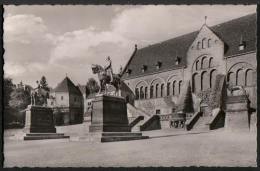 AK Goslar, Kaiserpfalz, Barbarossa Und Kaiser-Wilhelm-Denkmal, Ung - Goslar