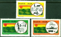 BRAZIL #1727-9     -  AGRICULTURE  3v   - 1981 - Neufs