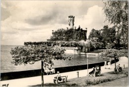 AK Langenargen, Uferpromenade Mit Schloß Montfort, Gel 1963 - Langenargen