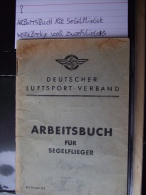 Third Reich Arbeitsbuch Fur Segelflieger With Swastika - Historical Documents