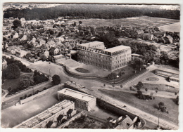 62 - Liévin - En Avion Au-dessus De .. - Au Centre - Les Grands Bureaux Des Mines -Editeur: Fauchois N° 1 (vue Aérienne) - Lievin