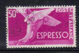 AP985 - REPUBBLICA , Espresso Il 50 Lire Con Filigrana Stelle 65° DX Used - Errors And Curiosities