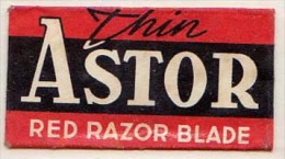 RAZOR BLADE RASIERKLINGE ASTOR  RED RAZOR BLADE   Nicht Ohne Rasierer Gefüllt - Rasierklingen