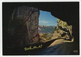 {36387} 26 Drôme La Route Des Grands Goulets - Les Grands Goulets