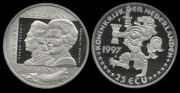 PAYS - BAS . PETER I  ET BEATRIX .  25 ECU . 1997 . - Monedas En Oro Y Plata