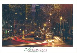 (546) Australia - VIC - Melbourne Street At Night And Tramway - Melbourne