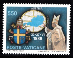 VATICANO 1989 - SELLO VIAJE DEL PAPA  A  AUSTRIA DE 550 LIRAS - Otros & Sin Clasificación