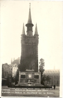 COURTRAI / KORTRIJK ; Beffroi Et Monuments Aux Morts / Belfort En De Standbeeld Aan De Helden - RARE CPA - Cachet 1935 - Kortrijk