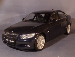 Kyosho 08731NB, BMW 330i, 1:18 - Kyosho