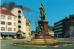 Bremerhaven Theodor Heub Platz  Car / Auto / Oldtimers - Bremerhaven