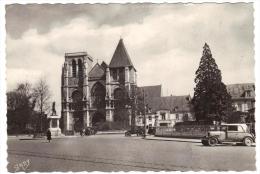 Le Mans église Notre Dame De La Couture Place Aristide Briand 2 Belles Voitures Anciennes à Identifier Cpsm N Et B 72 - Loue