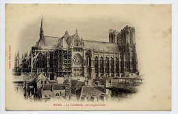 REIMS---Cathédrale-Vue Longitudinale (travaux,réfection) éd Gontier--carte Précurseur - Reims