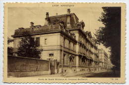 LYON---1934-- Ecole De Santé Militaire Et L' Avenue Berthelot --n° M 200 éd LESCUYER--belle Carte,beau Cachet - Other & Unclassified