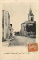 Deux Sevres -ref A301- Brioux - Place De La Mairie -route De Saintes A Poitiers   - Carte Bon Etat - - Brioux Sur Boutonne