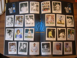 FOOT - 2009 PLANCHE 22 STICKERS 110 ANS DE L'OM + DOUBLE POSTER EQUIPE - Livres