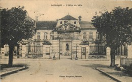 02 SOISSONS HOTEL DE VILLE - Soissons