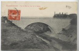 11 - SALLELES D'AUDE - VUE DU PONT EN BIAIS SUR LA SEIGNE AVEC LE TRAIN - Salleles D'Aude