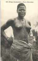 Juin13 764 : Dahomey  -  Femme Africaine - Benin