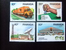 RWANDA  - REPUBLIQUE RWANDAISE  1986  - TRANSPORT ET COMMUNICATIONS  Yvert Nº COB 1262 / 1265 ** MNH - Camions