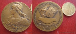 Medaille , Expositon Philatelique National Grenoble 1934 , Louis Bottee - Professionnels / De Société