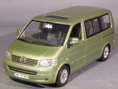 VW (Minichamps) 842 9021 11, VW T5 Multivan, 1:43 - Minichamps