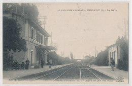 84 // PIOLENC   LA GARE   Vue Intérieure - Piolenc