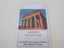 Italy Urmet Phonecard,Agrigento Tempio Della Concordia, Used - Public Advertising