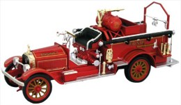 Signature 32371, American LaFrance Fire Pumper, 1921 - Other & Unclassified
