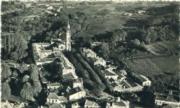 CPSM 33 VERDELAIS VUE GÉNÉRALE AÉRIENNE A DROITE COLLINE DU CALVAIRE - Verdelais