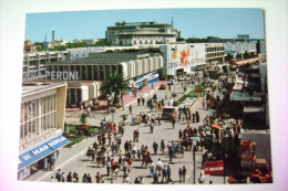 FIERA DEL LEVANTE  CENTRO  DIREZIONALE BORSA AFFARI        BARI  PUGLIA  NON  VIAGGIATA  COME DA FOTO - Foires