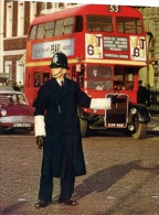 (010) London Policeman (Bobby) & Red Bus - Police - Gendarmerie