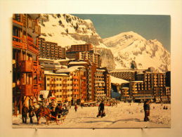 Avoriaz - La Place Centrale - Avoriaz