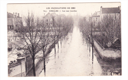 CPA -  CHELLES - LES INONDATIONS DE 1910 - LES RUES INONDÉES - - Chelles